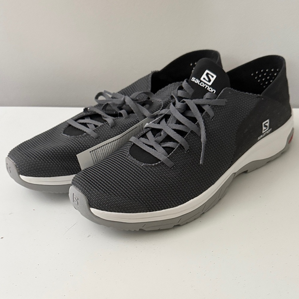 Salomon Men's Gray and White Sneakers
